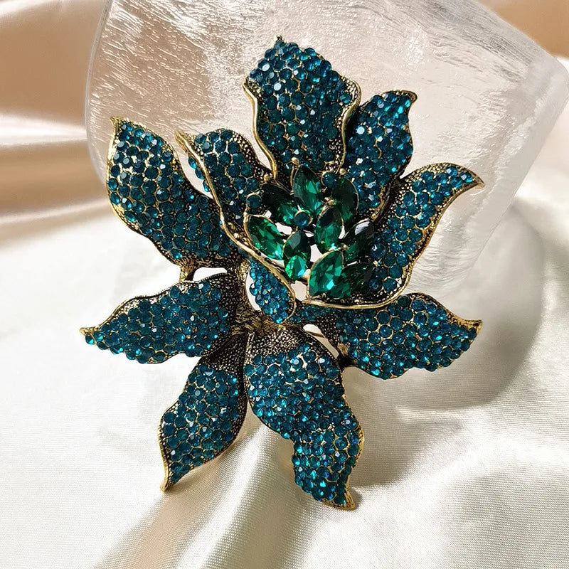 Fashion Flower Brooch for Blazers