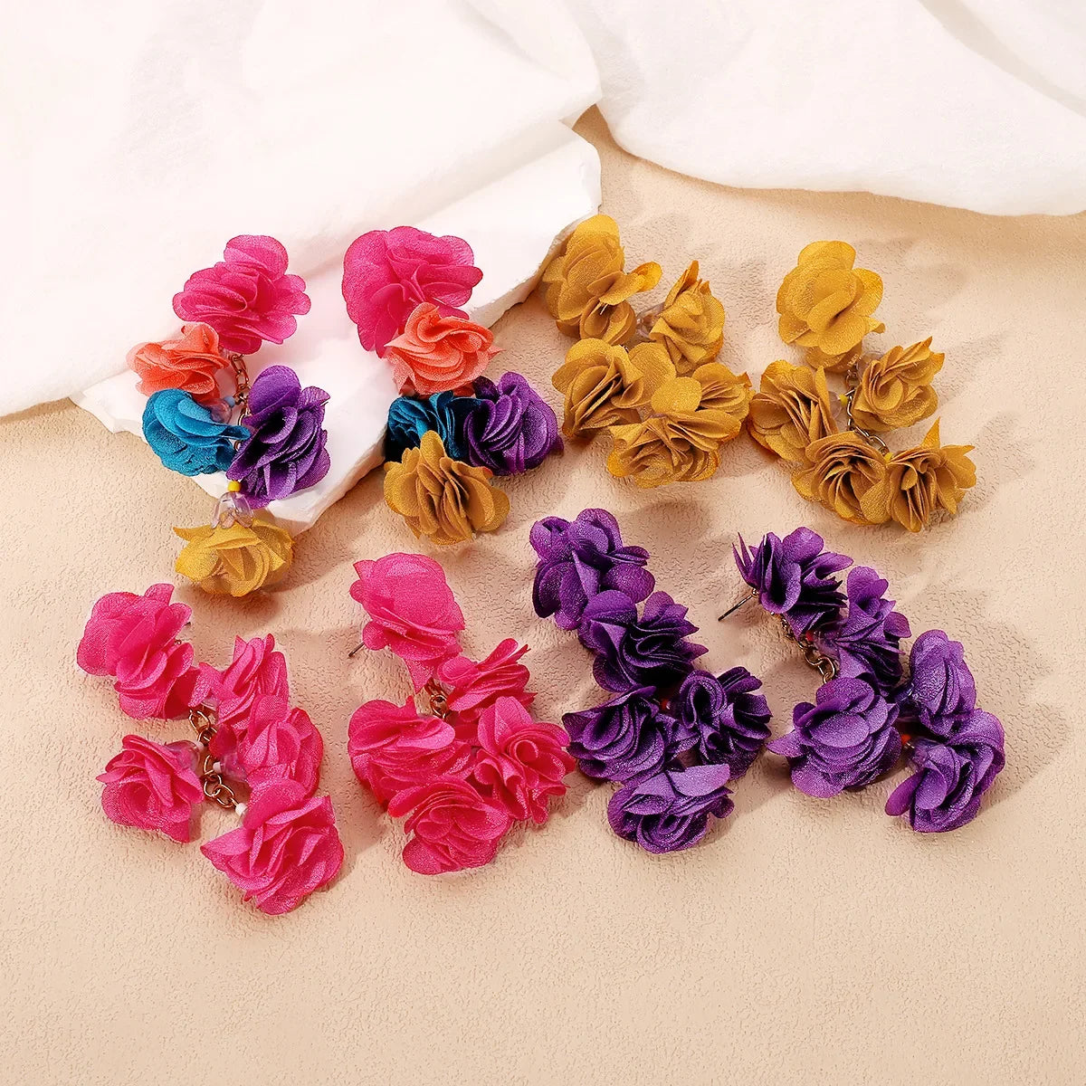 Fashionable Flower Earrings