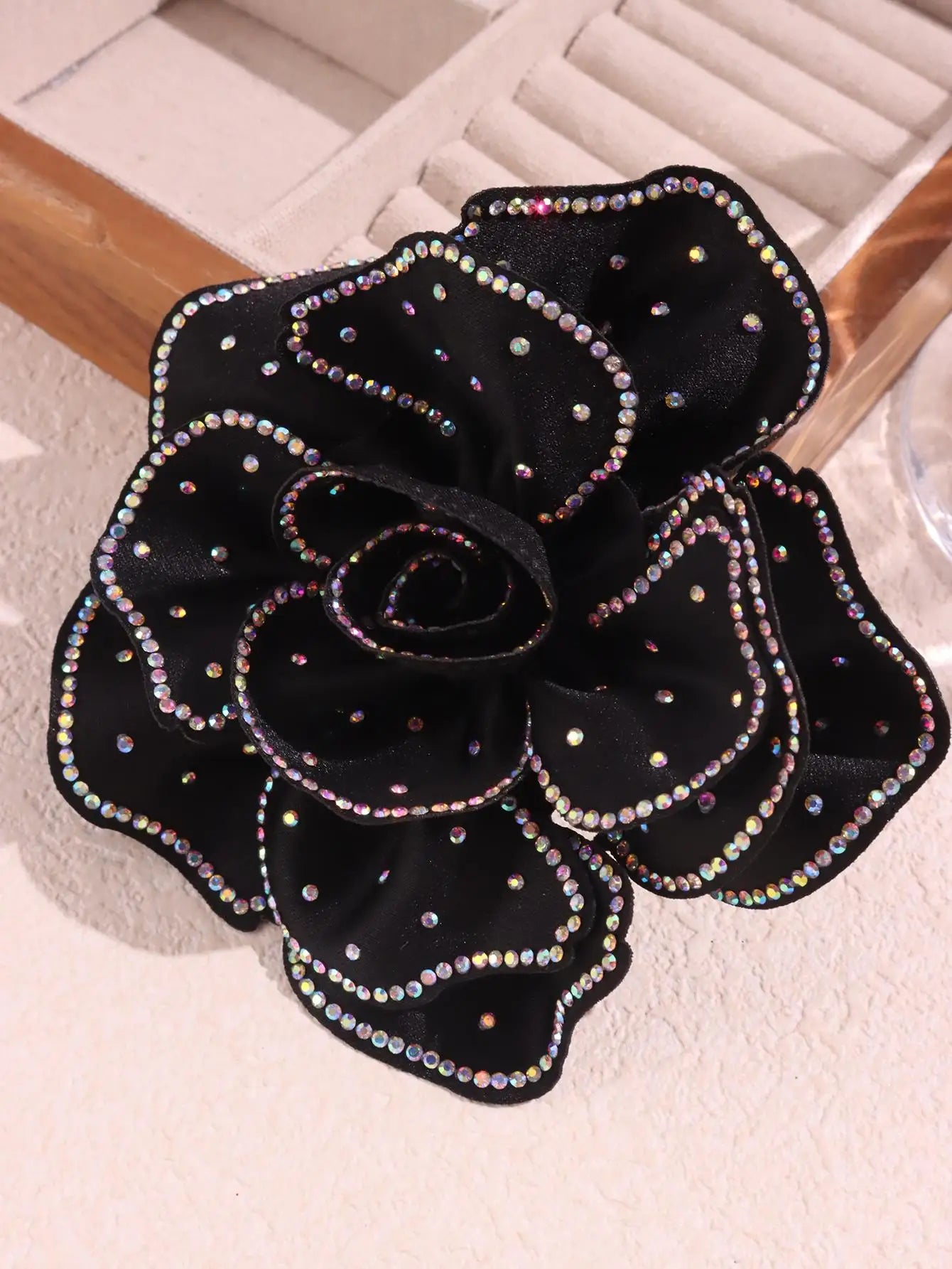 Retro Style Zirconia Fabric Flower Brooch