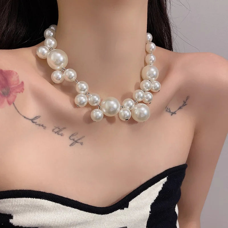 Vintage Pearl Collarbone Necklace