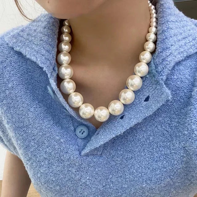 Vintage Pearl Collarbone Necklace