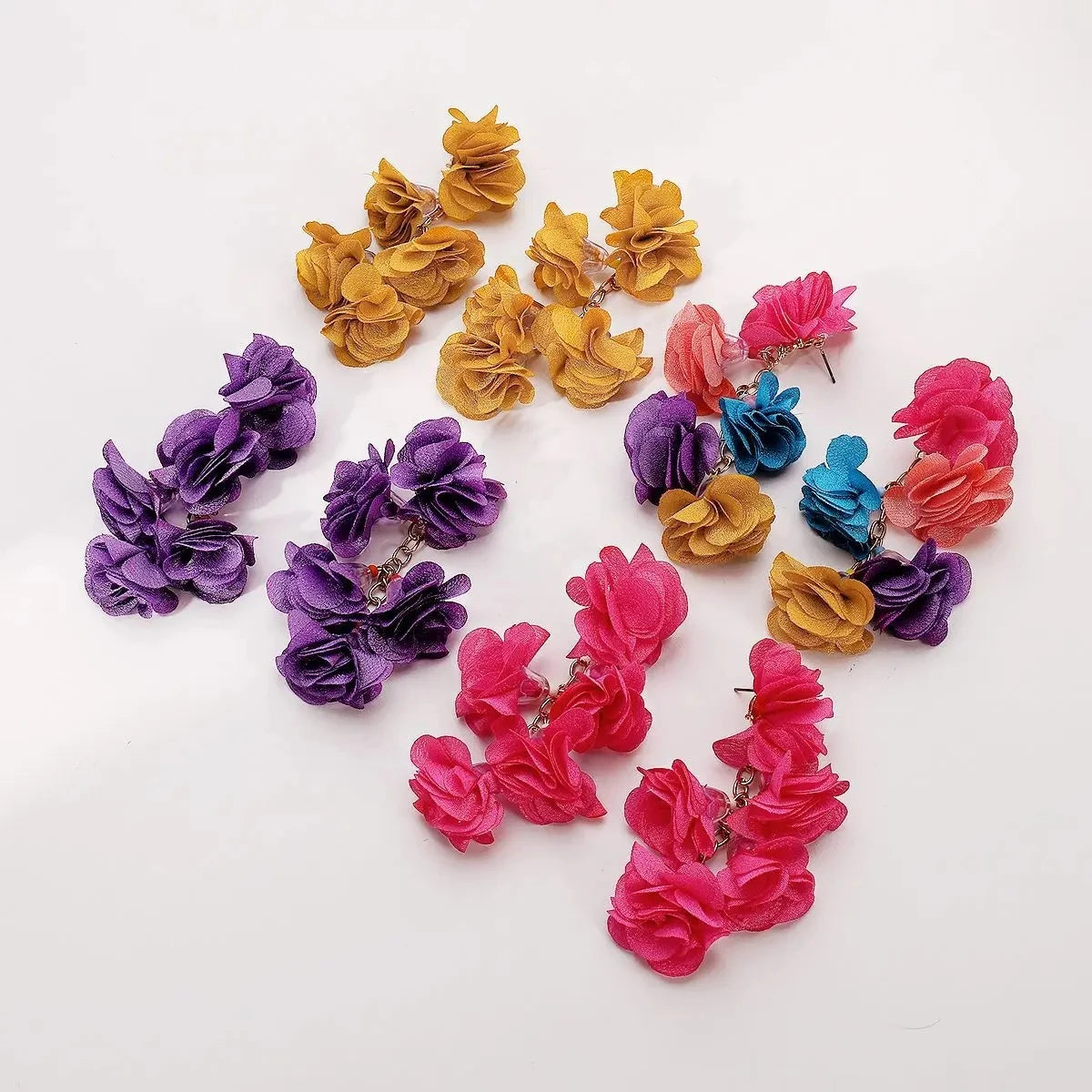 Fashionable Flower Earrings