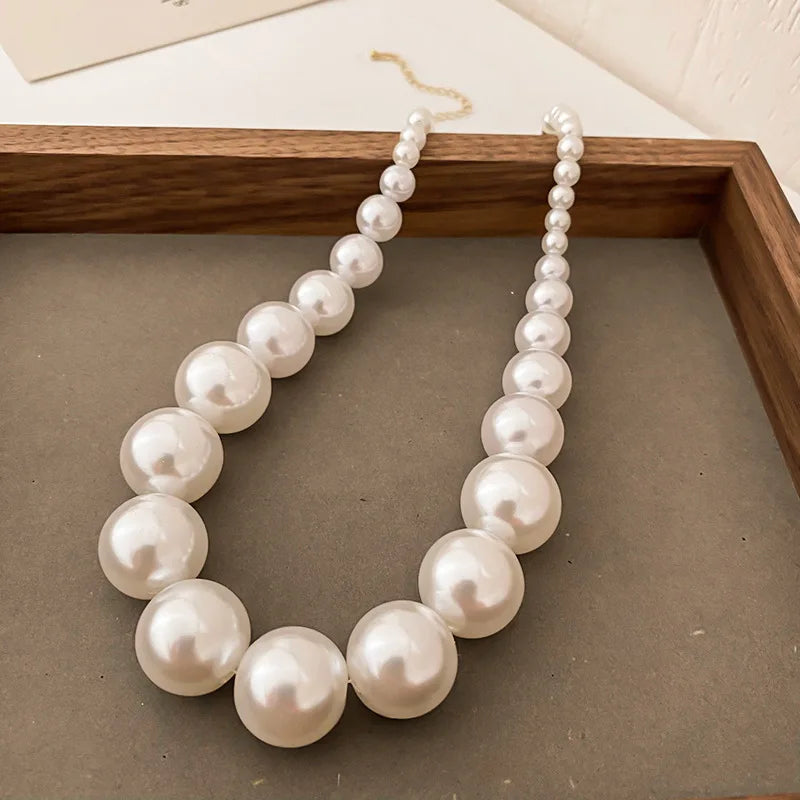 Vintage Pearl Collarbone Necklace